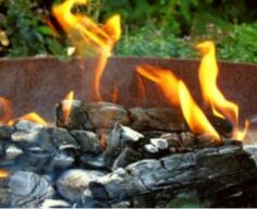 Pfingstandacht im Garten - Feuer